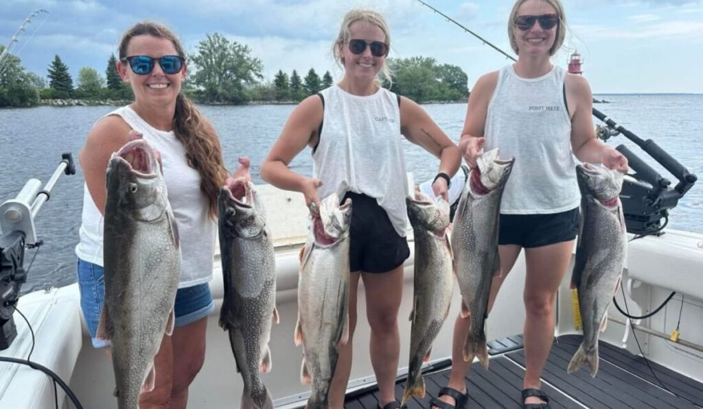 women-fishing-team-names