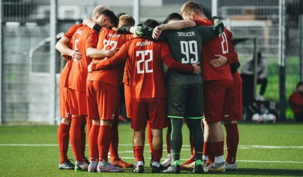 additional-unique-football-team-names