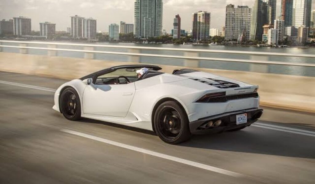 modern-and-artistic-white-car-names