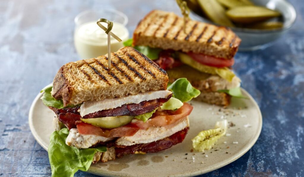 sandwich-names-in-table-format