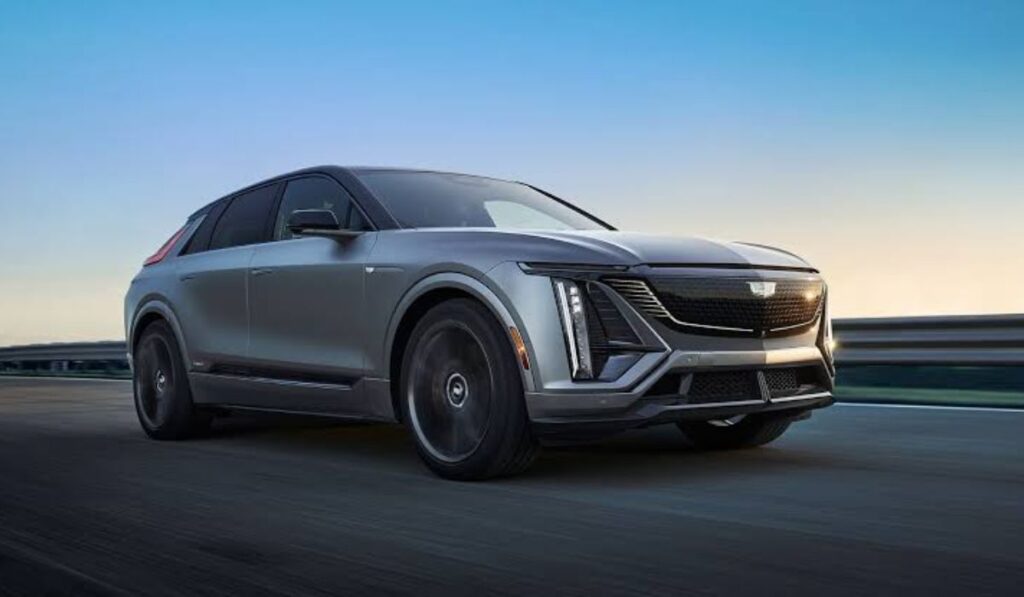 understanding-cadillac-lyriq-driving-modes